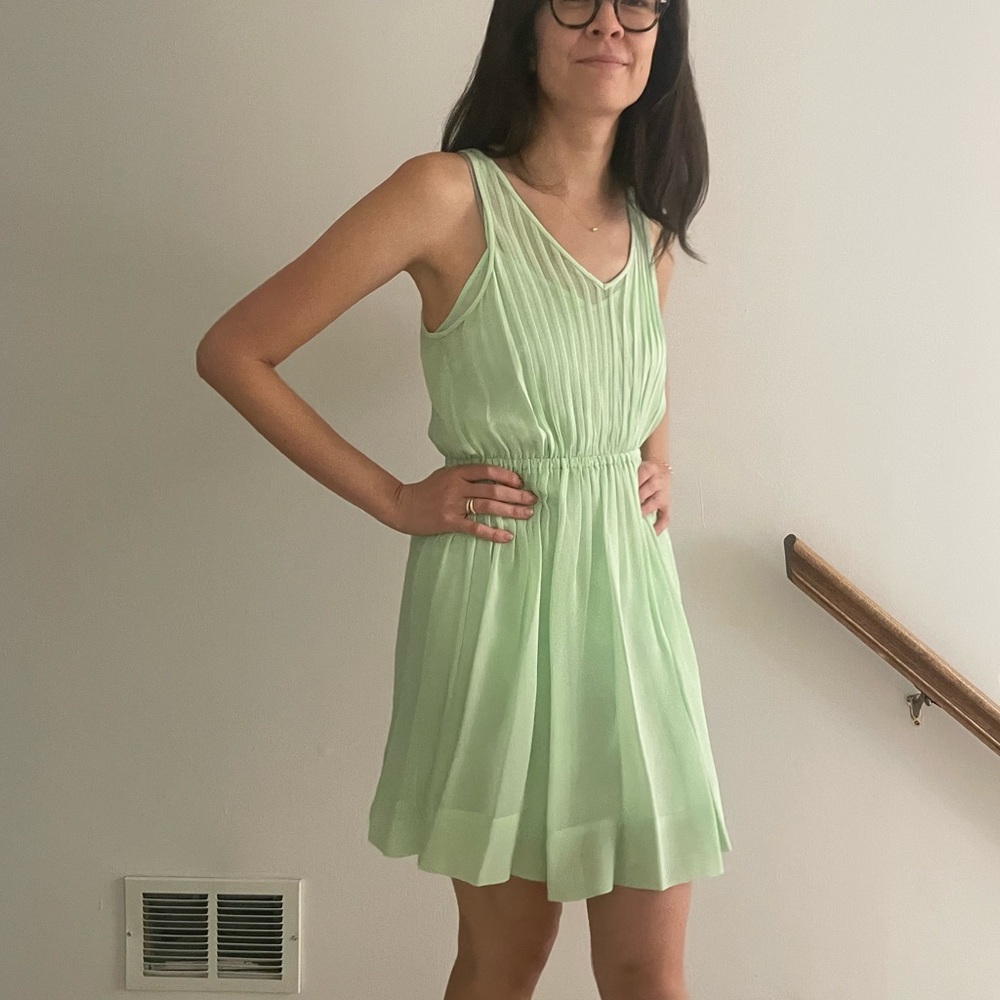 Club Monaco mint green dress size 0